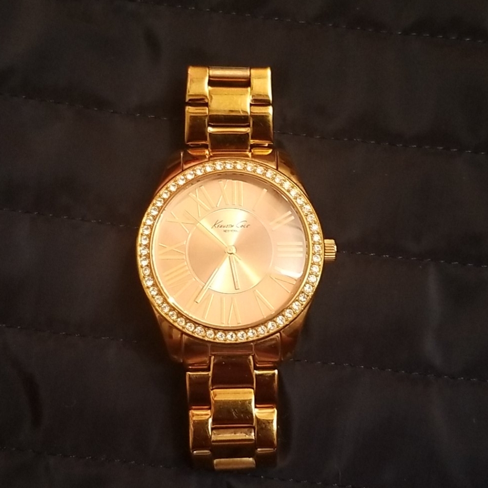 Kenneth Cole 4800 rose gold watch